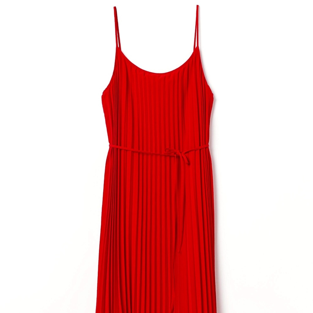 NEW RED PLEATED DRESS